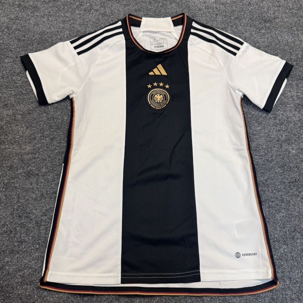 Adidas 2022 World Cup Soccer Germany White Home Football Jersey Men’s Sz Small